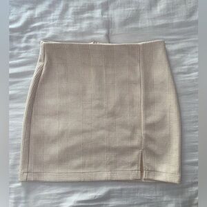 Windsor high waisted skirt, beige -size small